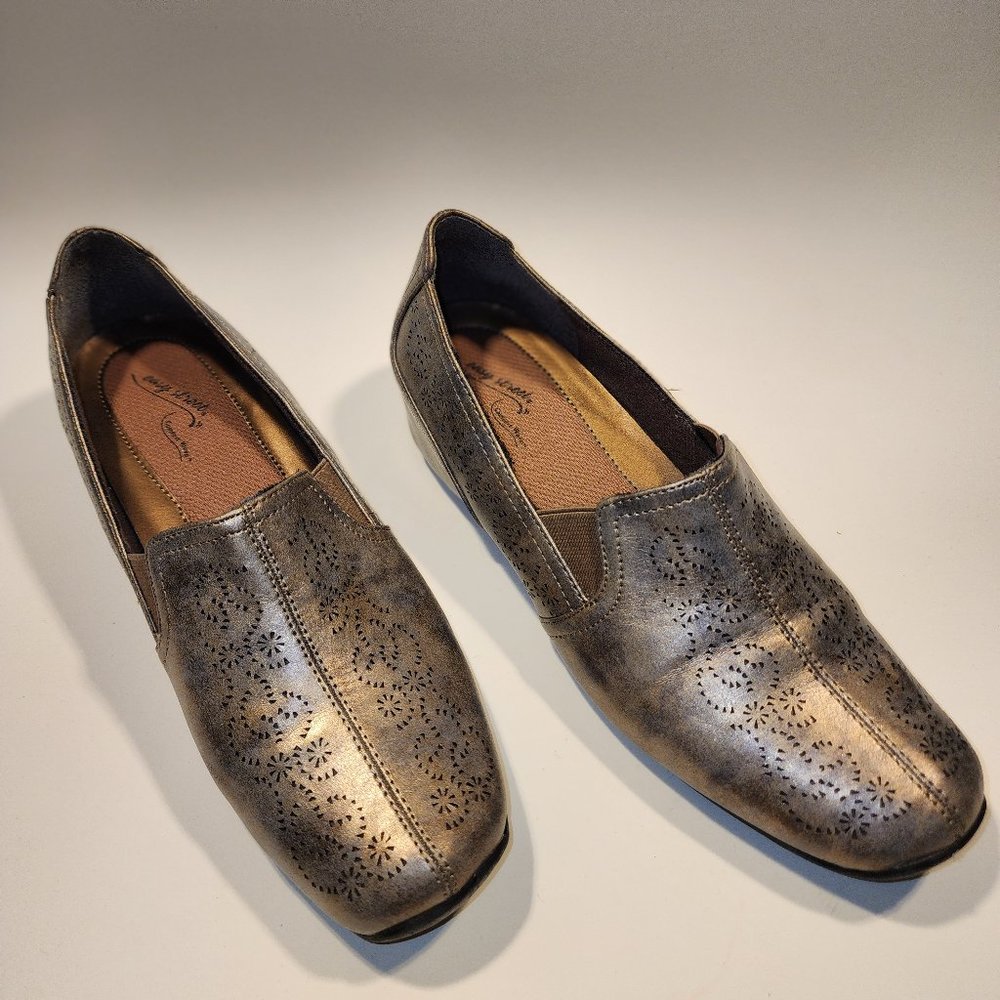 Bronze shoes